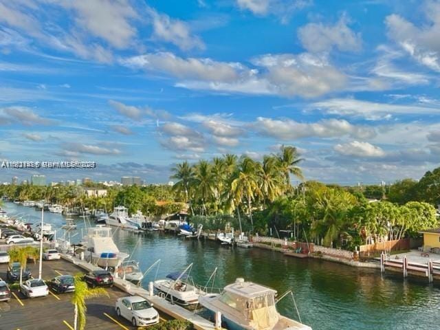 2020 NE 135th Street 407, North Miami, FL 33181 photo 3