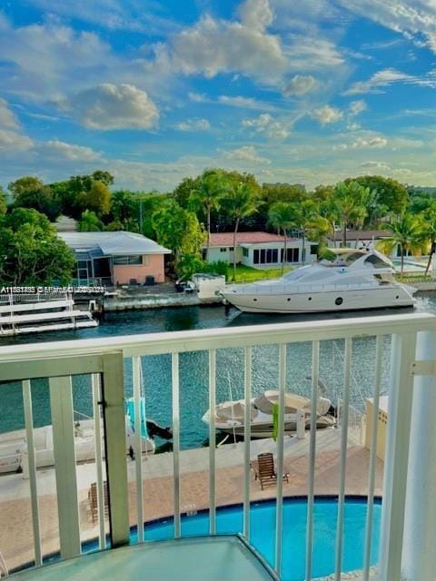 2020 NE 135th Street 407, North Miami, FL 33181 photo 4