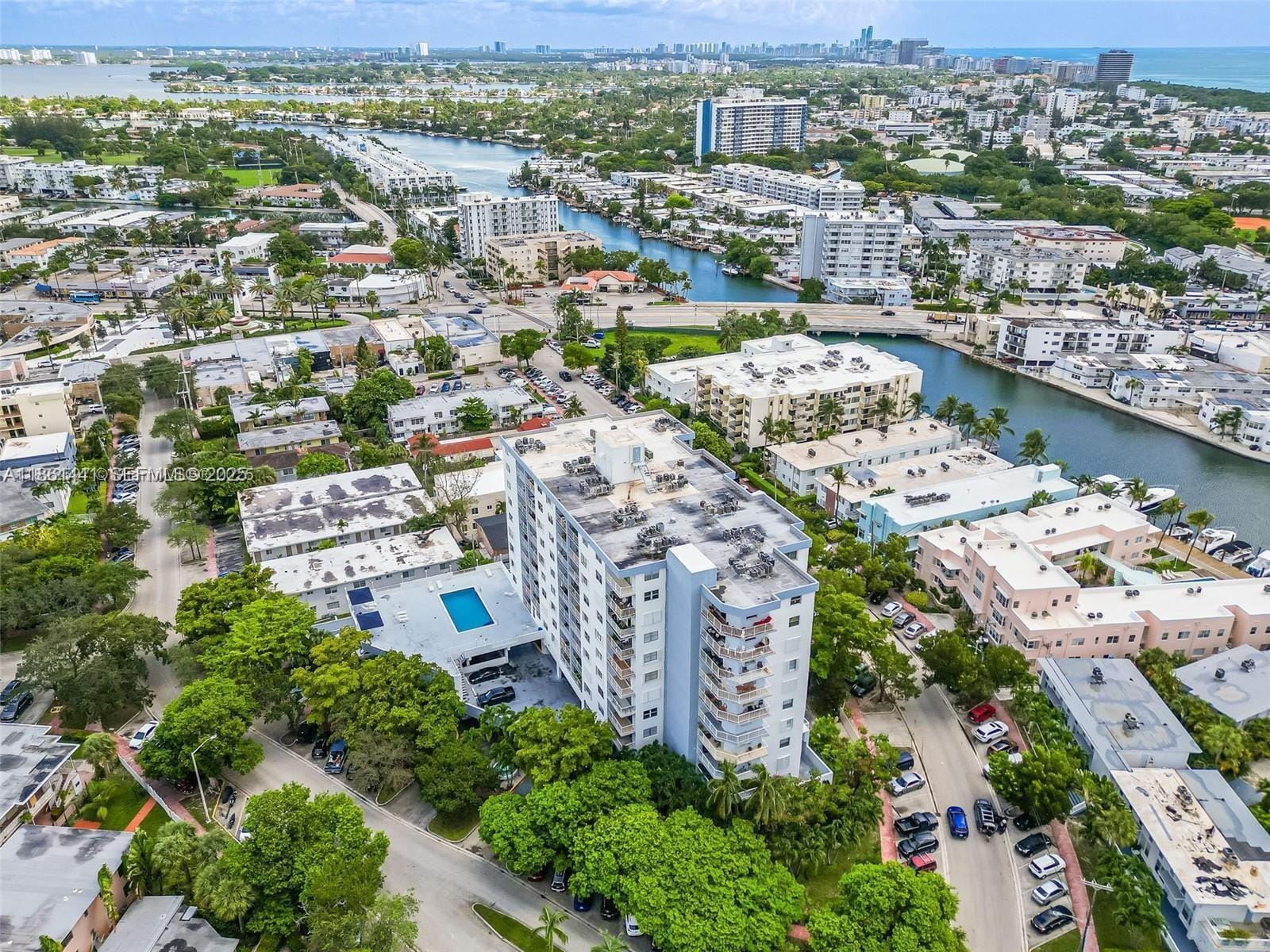 6900 Bay Drive 11F, Miami Beach, FL 33141 photo 24