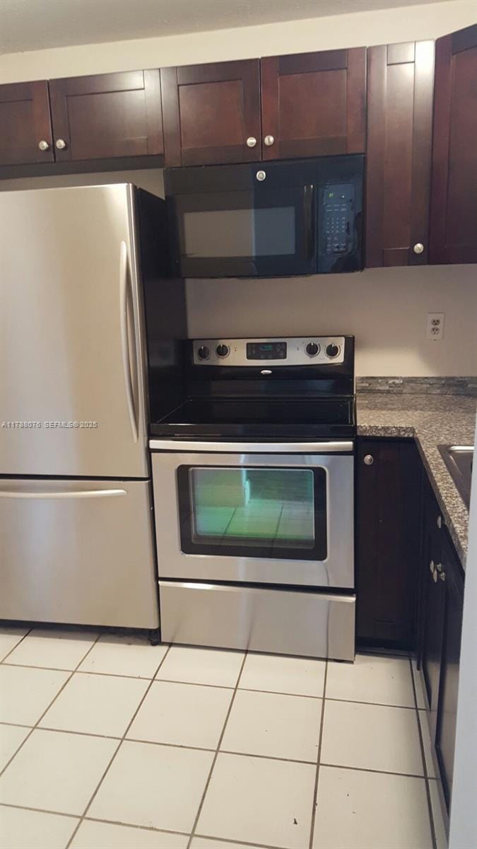 494 NW 165th St Road C-102 — photo 12
