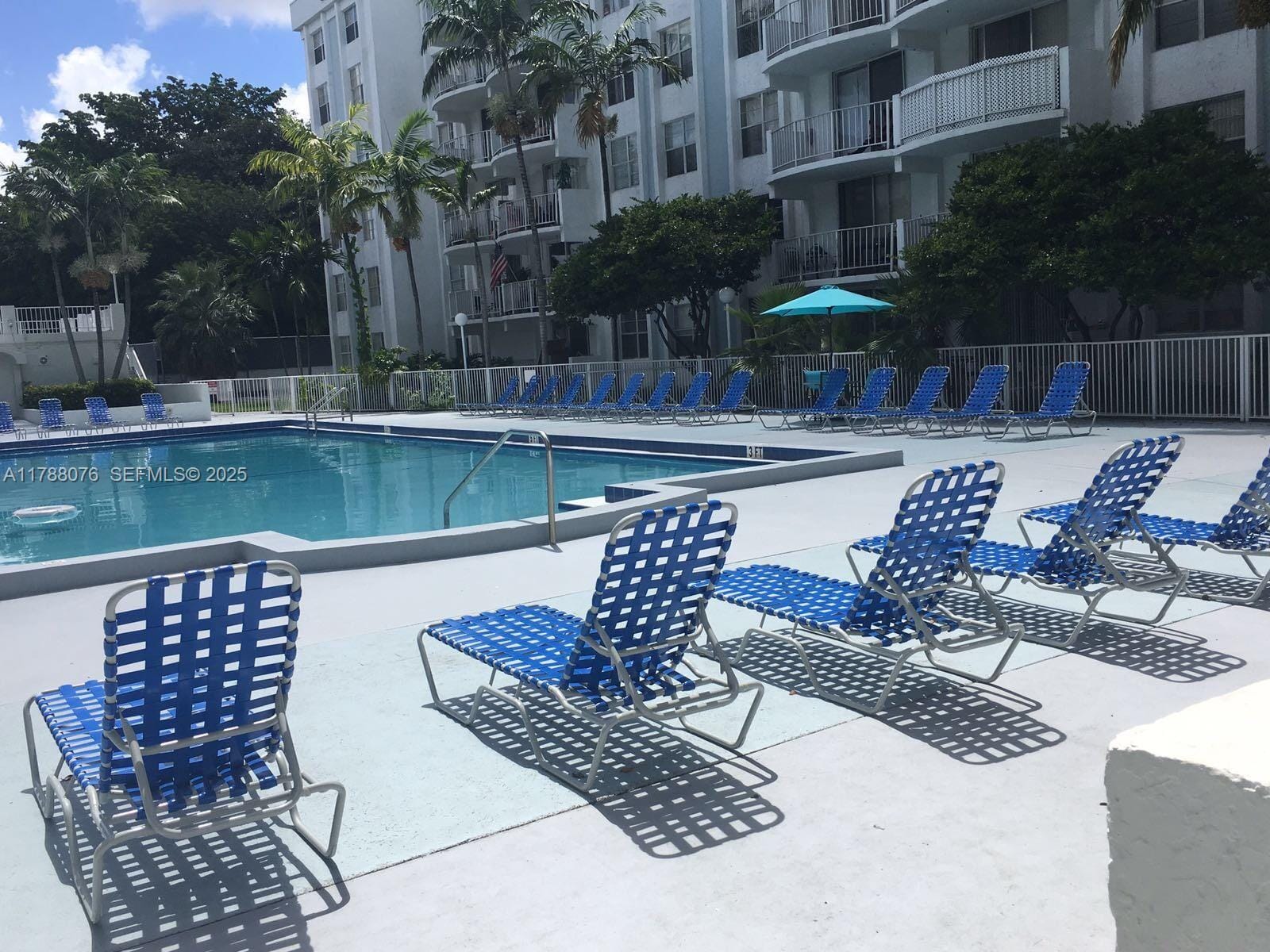 494 NW 165th St Road C-102, Miami, FL 33169 photo 13