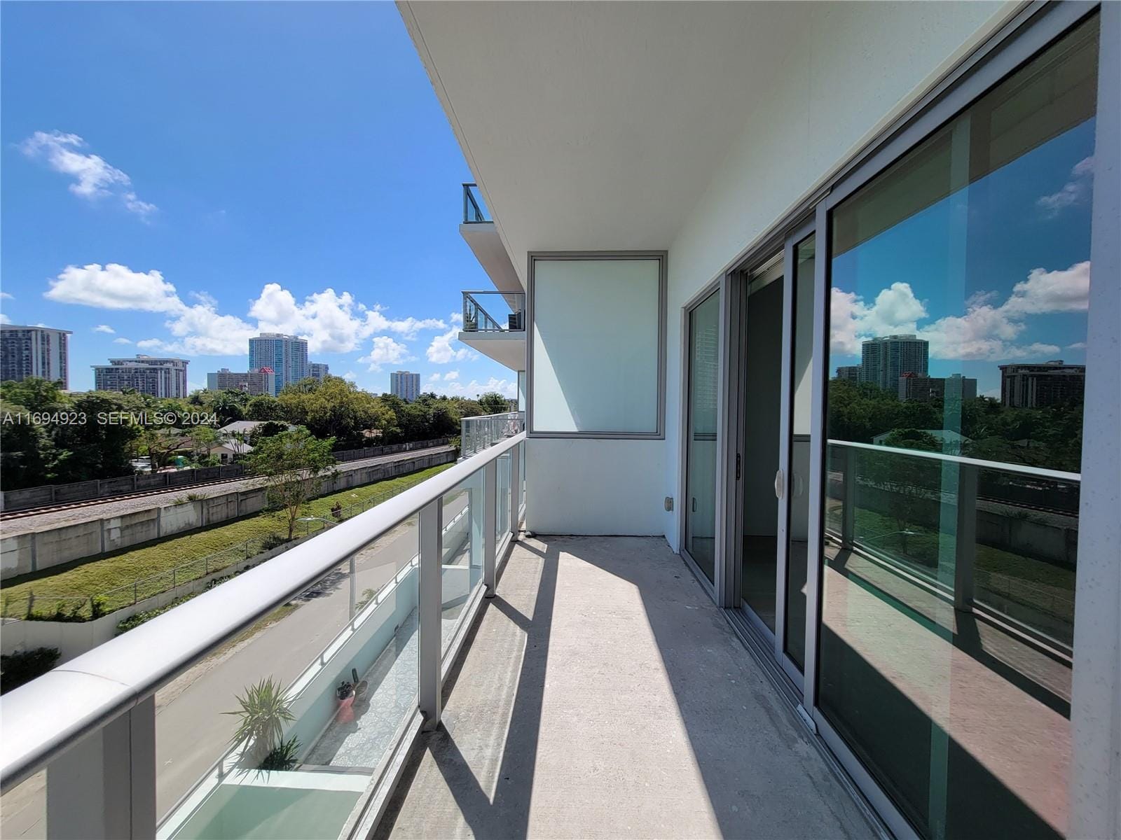1600 SW 1 Avenue 411, Miami, FL 33129 photo 15