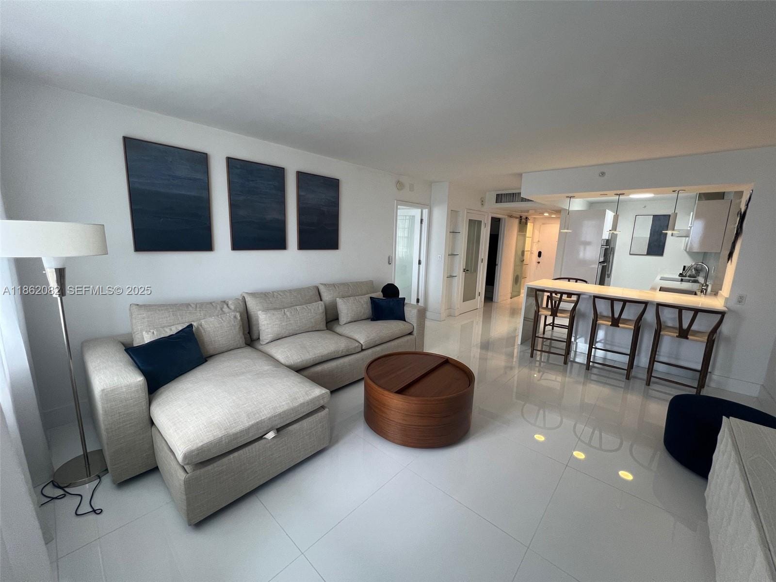 100 Lincoln Road 1022 — photo 4