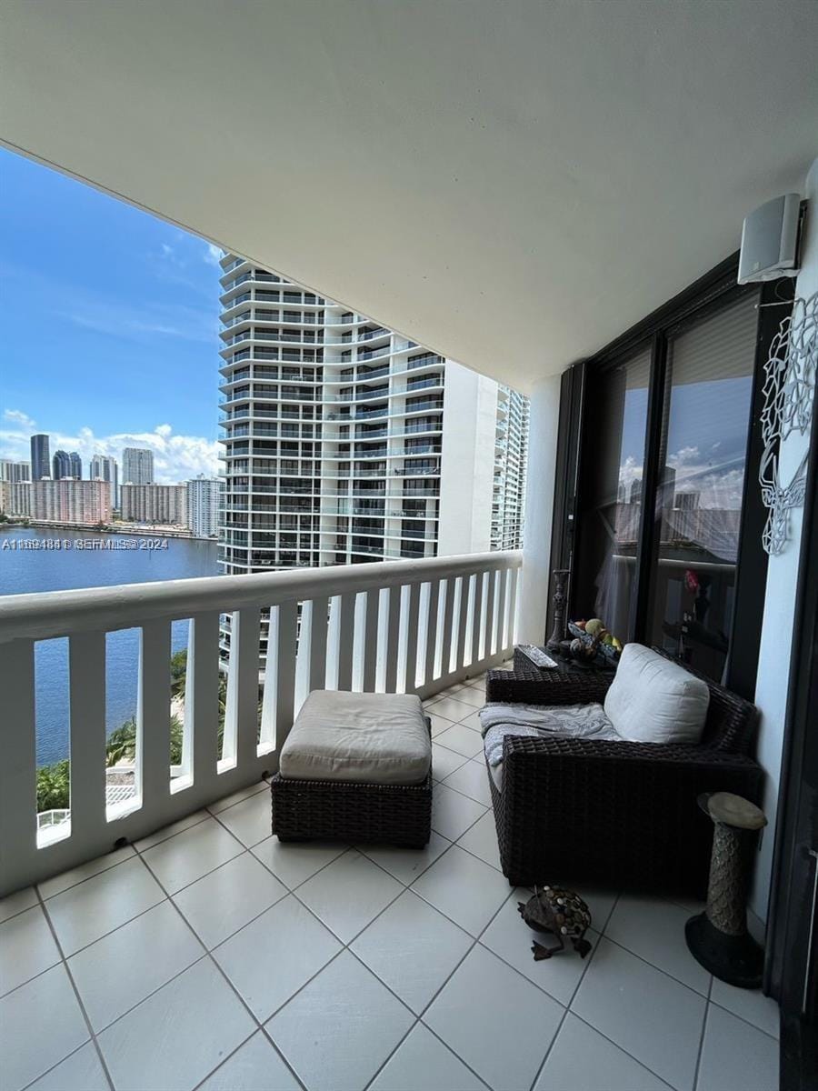3000 Island Boulevard 1201, Aventura, FL 33160 photo 25