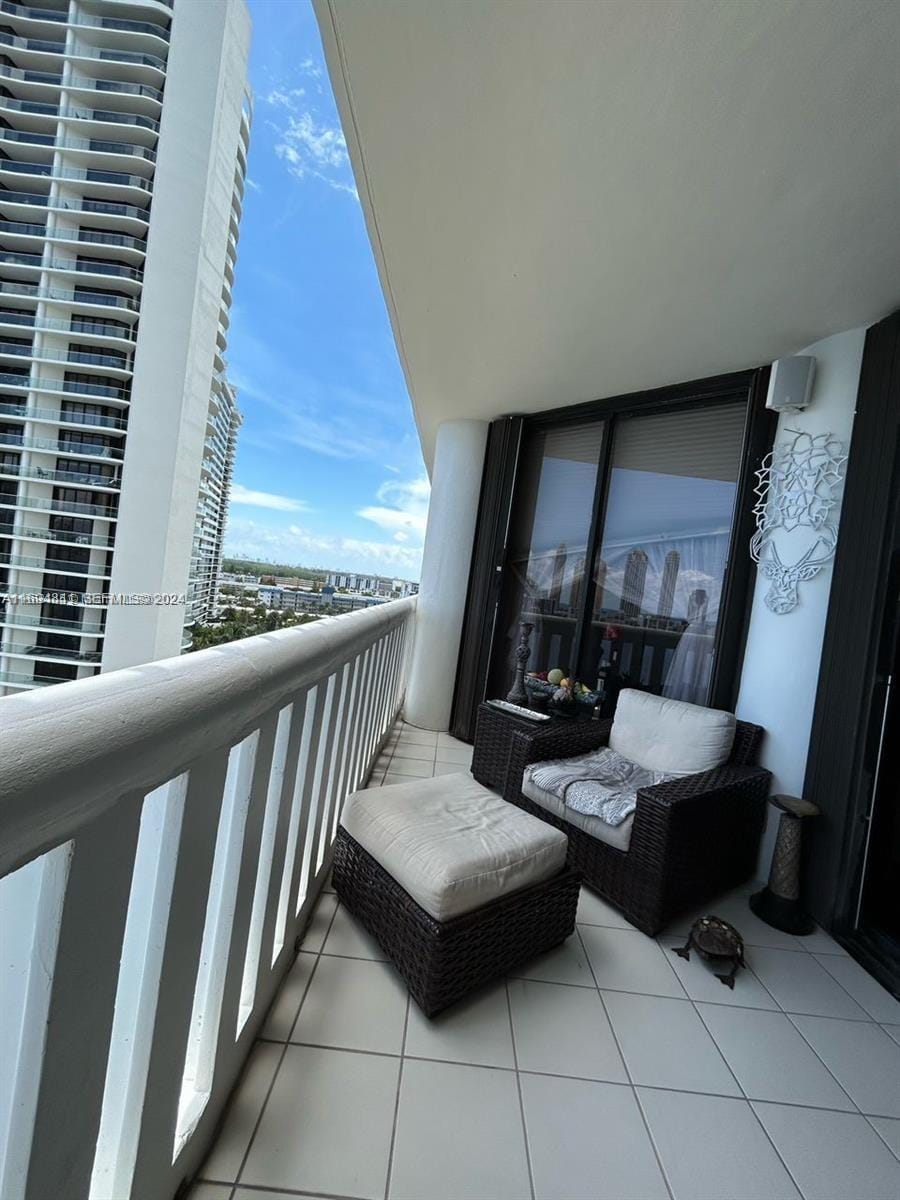 3000 Island Boulevard 1201, Aventura, FL 33160 photo 26