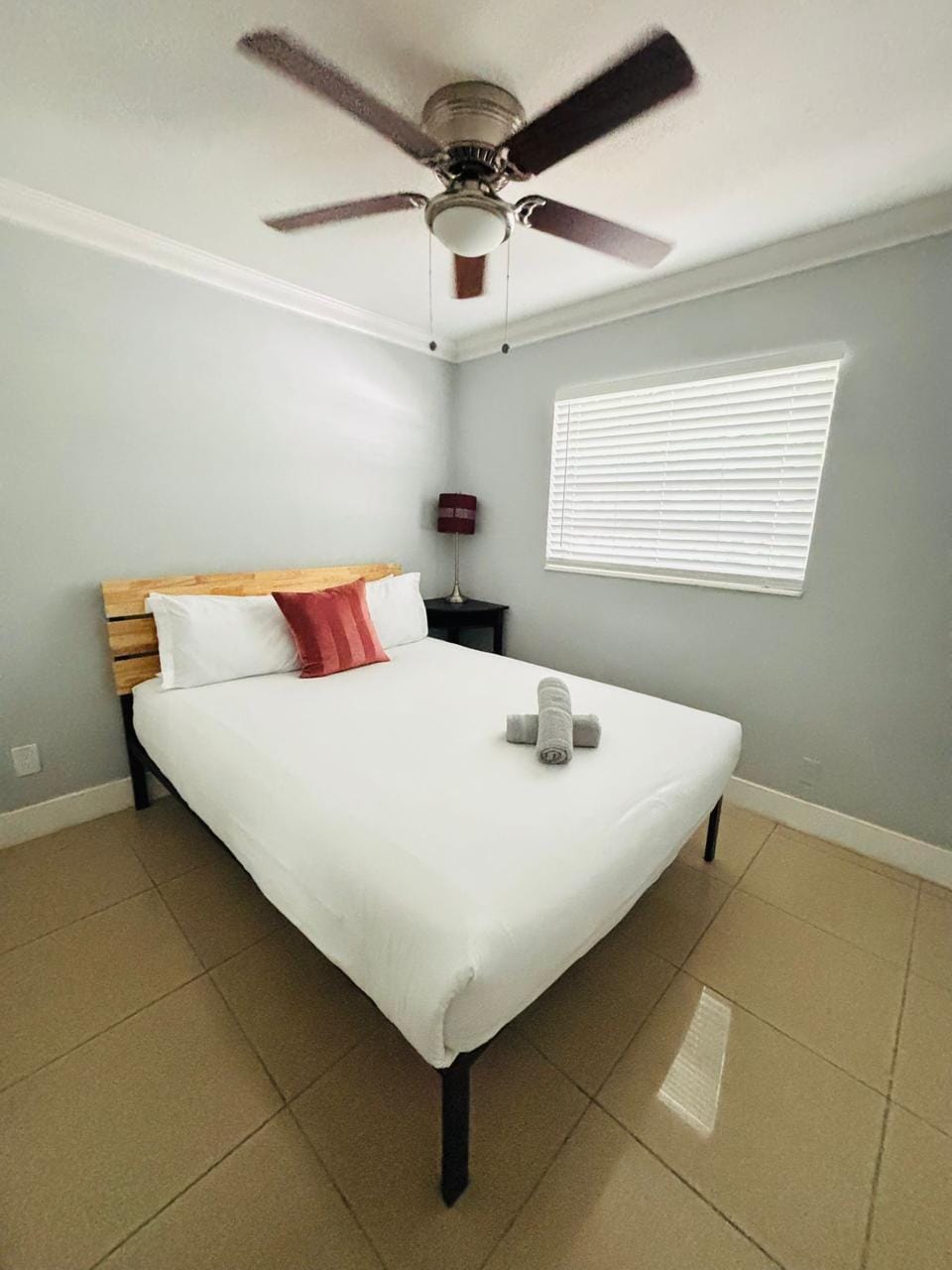 2010 NE 1st Avenue, Pompano Beach, FL 33060 photo 12