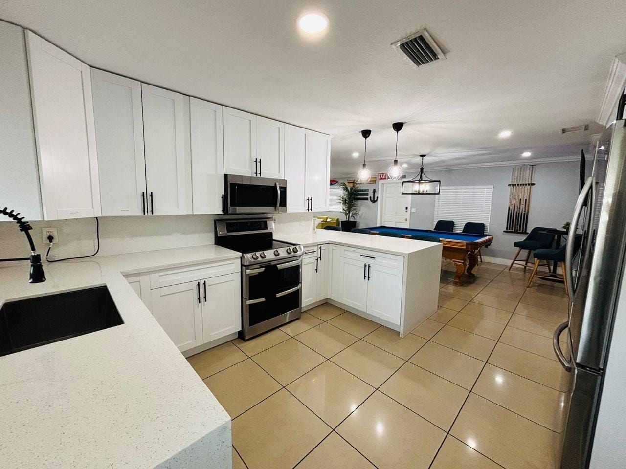 2010 NE 1st Avenue, Pompano Beach, FL 33060 photo 22