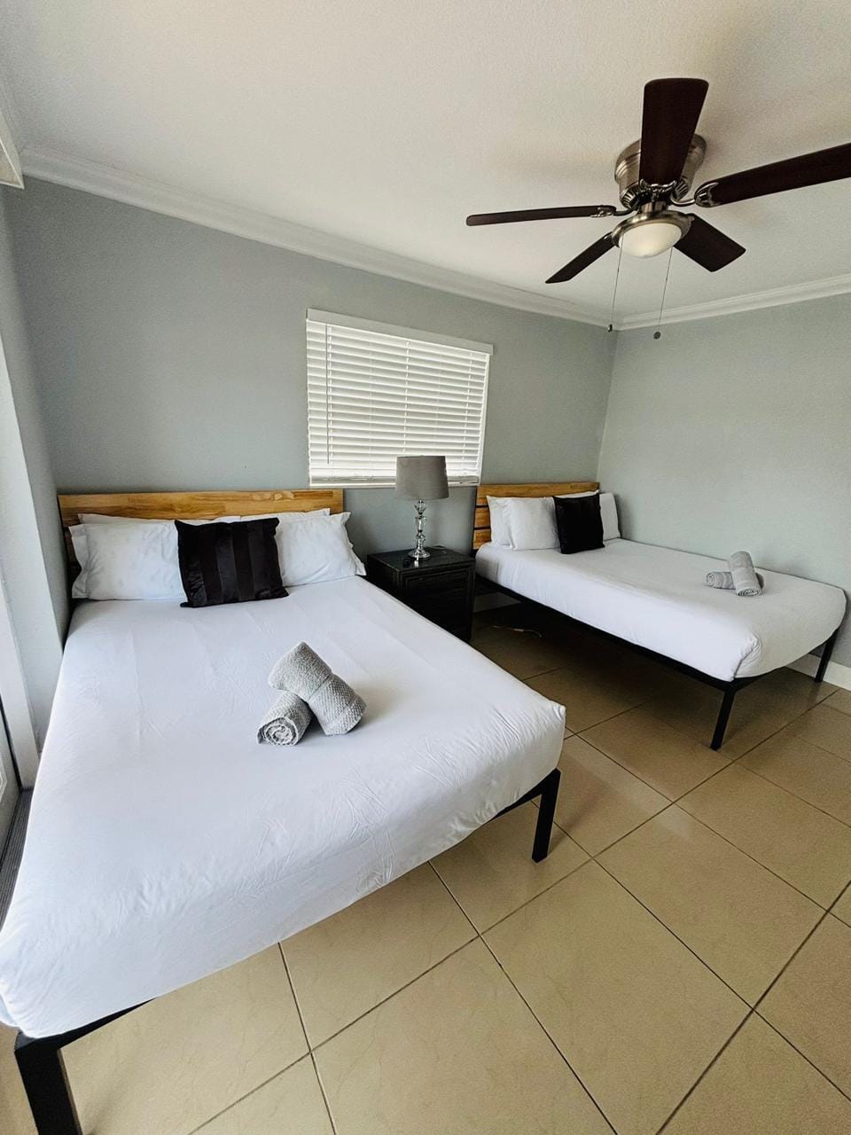 2010 NE 1st Avenue, Pompano Beach, FL 33060 photo 25