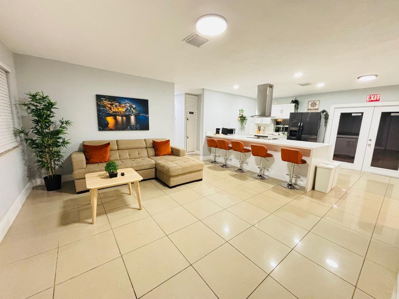 2010 NE 1st Avenue, Pompano Beach, FL 33060, Pompano Beach