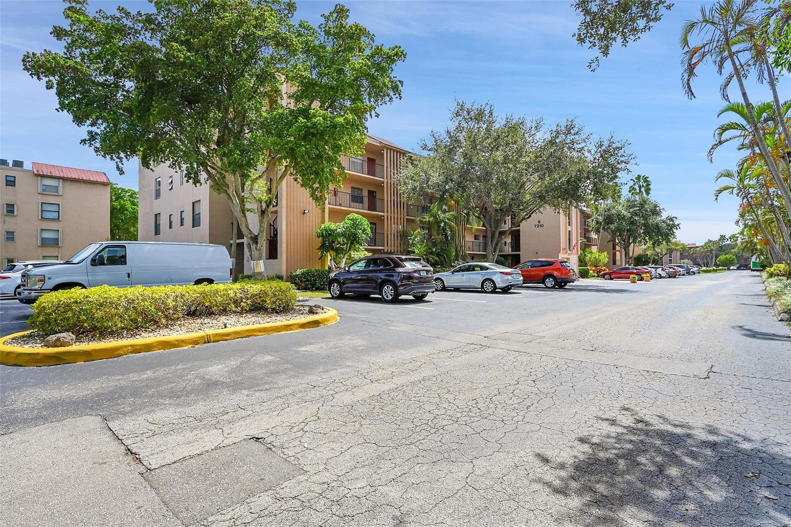 7210 Lake Circle Drive 401, Margate, FL 33063 photo 26