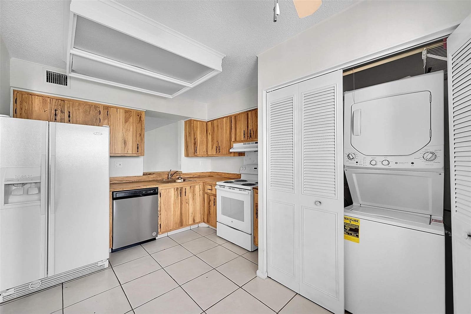 7210 Lake Circle Drive 401, Margate, FL 33063 photo 8