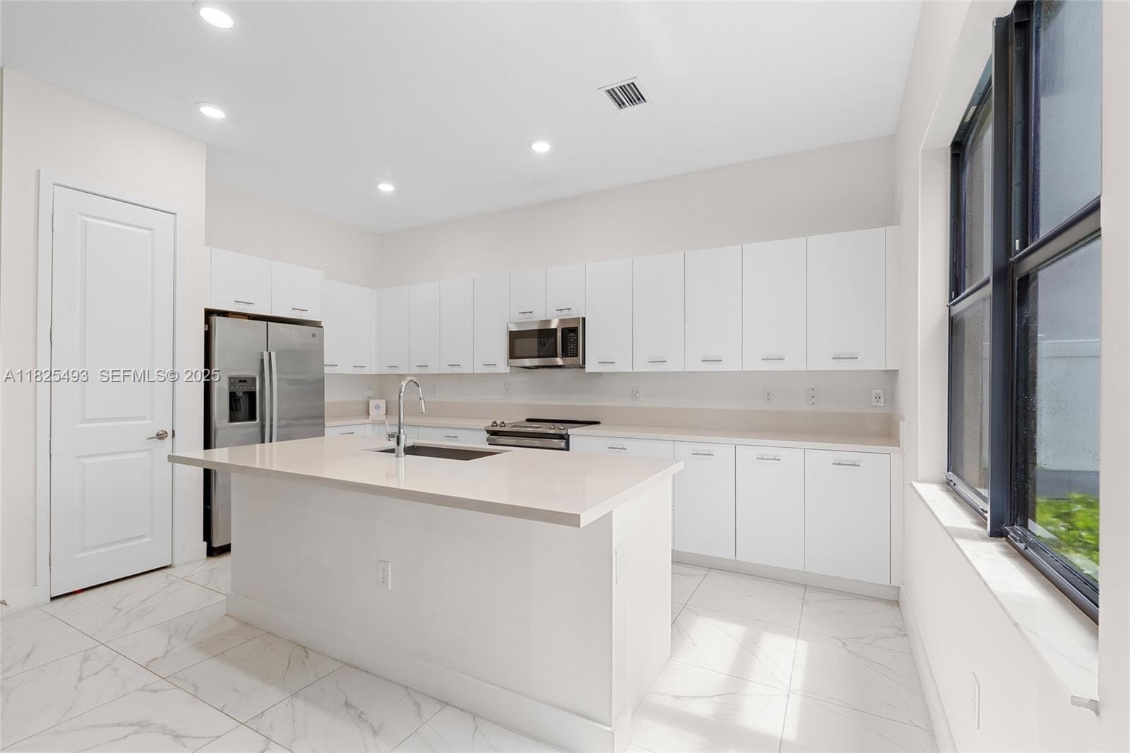4349 SW 173rd Avenue, Miramar, FL 33029 photo 12