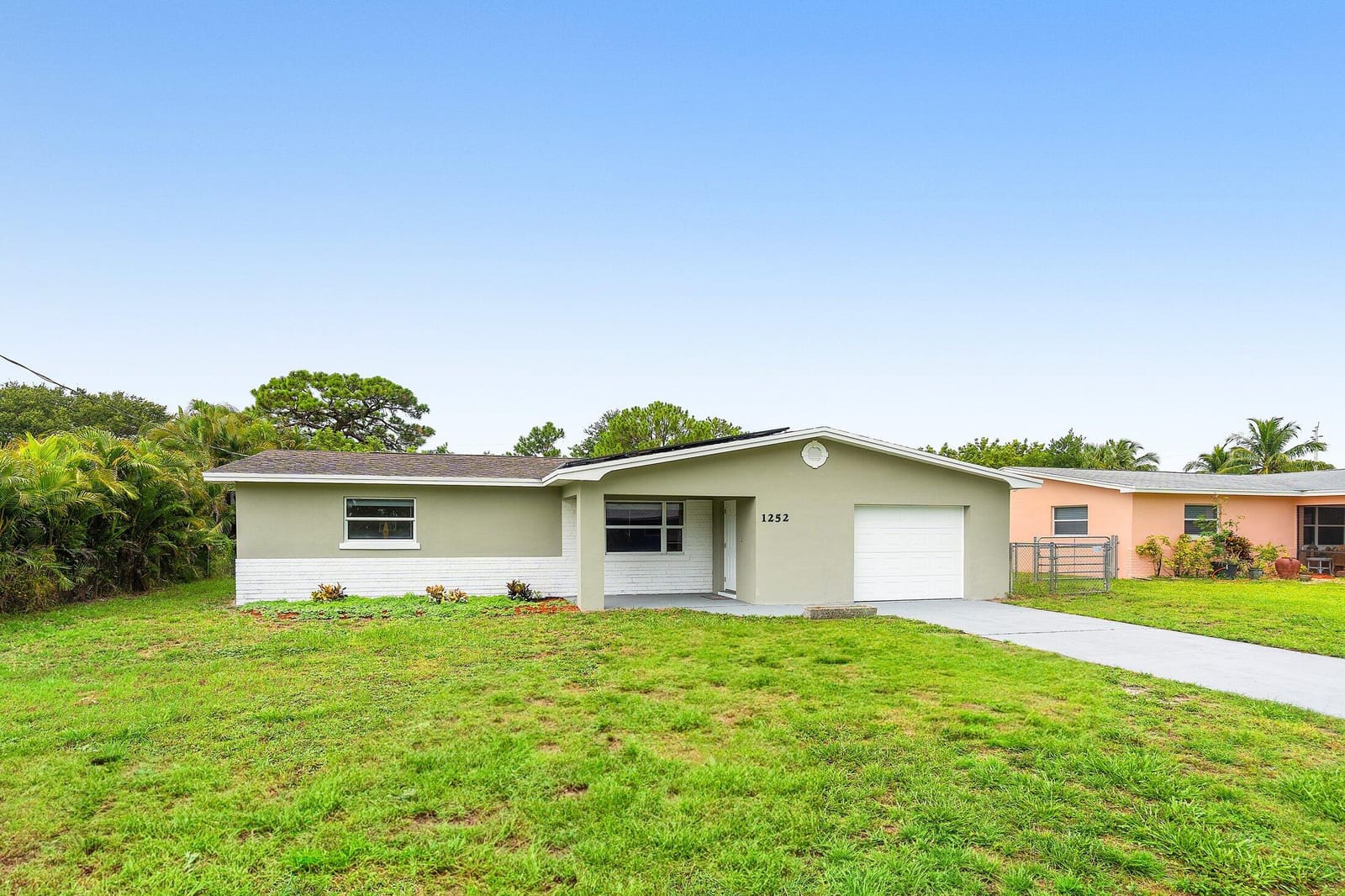 1252 NE South Street, Jensen Beach, FL 34957
