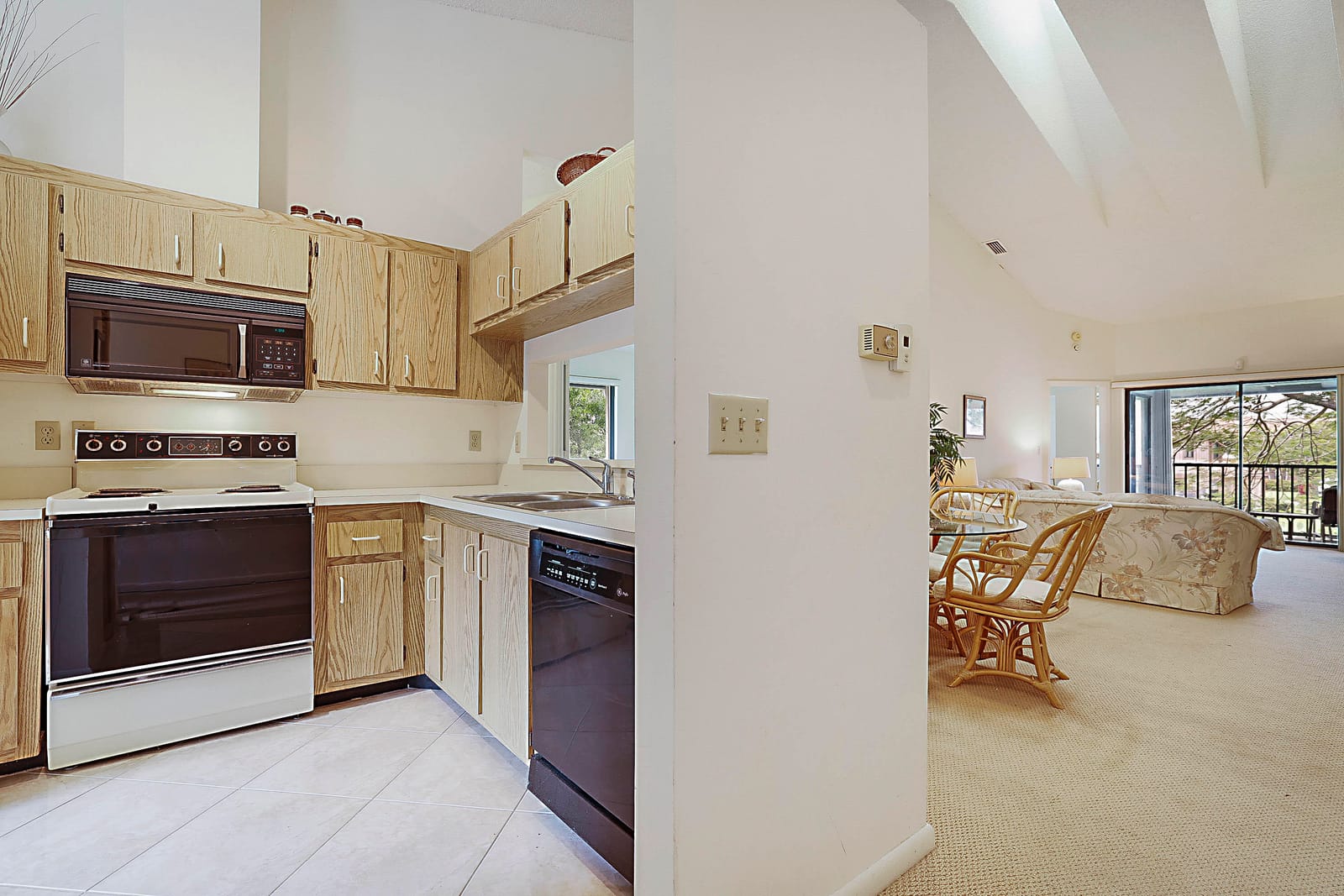 705 Harbour Pointe Way 705, Greenacres, FL 33413 photo 3