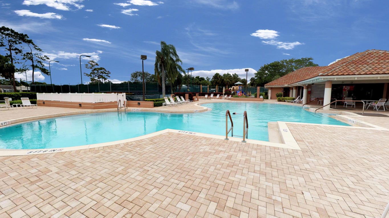 705 Harbour Pointe Way 705, Greenacres, FL 33413 photo 25