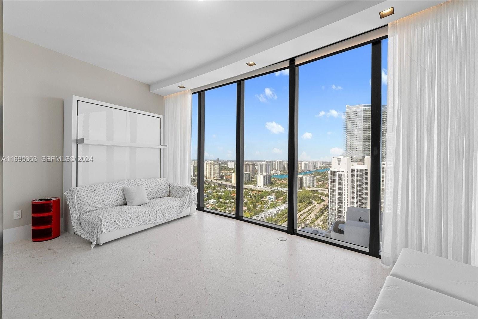 18555 Collins Avenue 3405, Sunny Isles Beach, FL 33160 photo 21