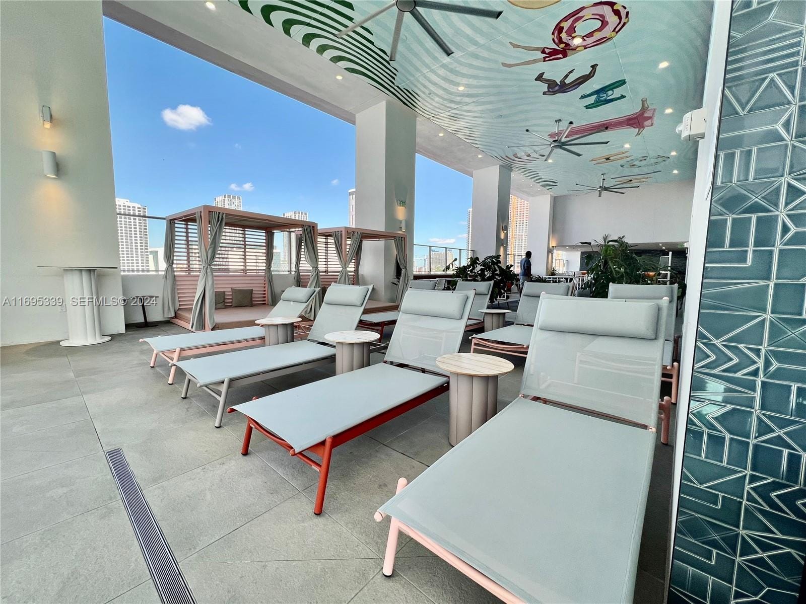 227 NE 2nd Street 2613, Miami, FL 33132 photo 27