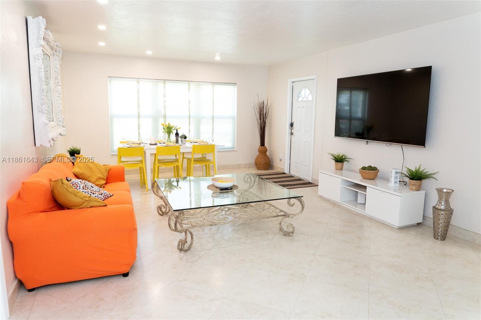 121 NE 1st Court — photo 2