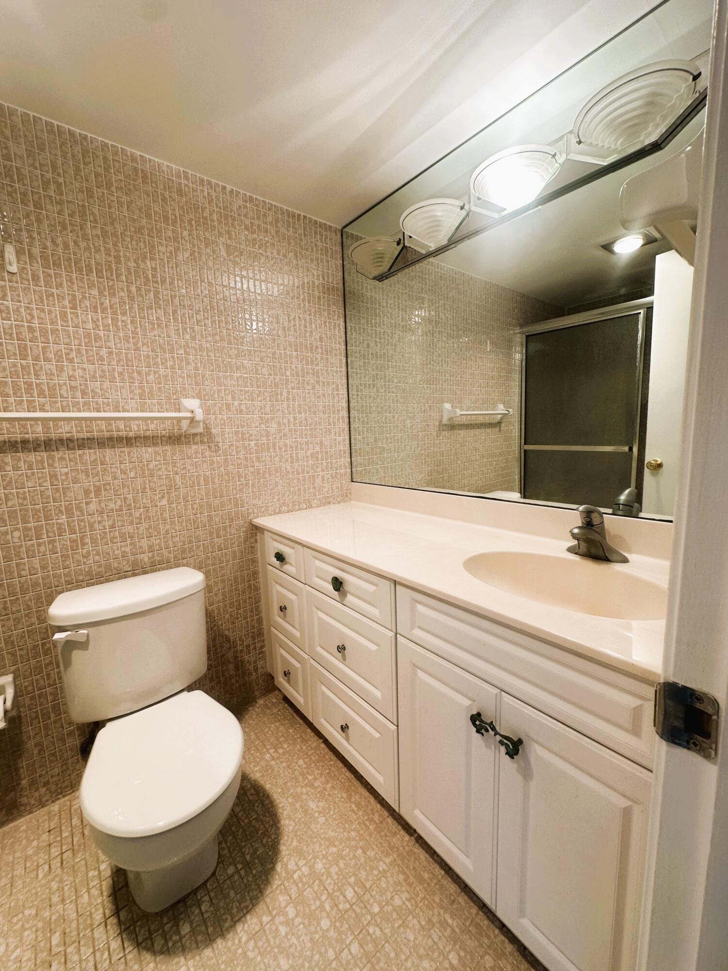 3 Colonial Club Drive 102, Boynton Beach, FL 33435 photo 19