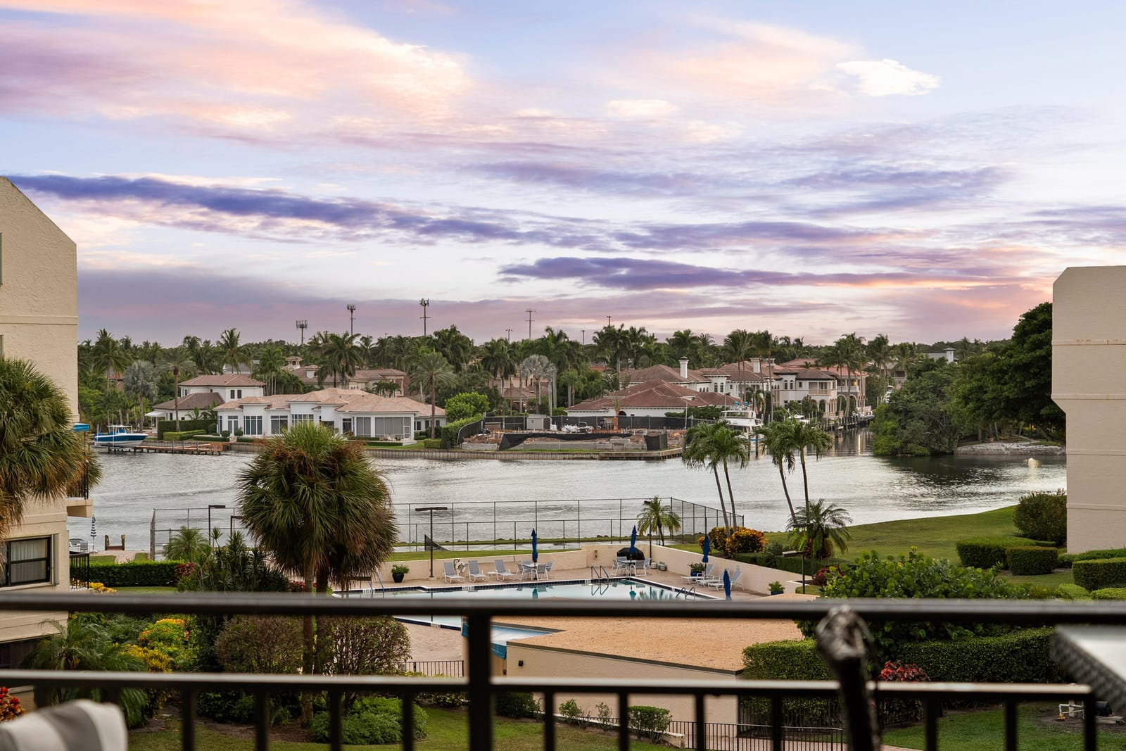 370 Golfview Road 403, North Palm Beach, FL 33408 photo 24