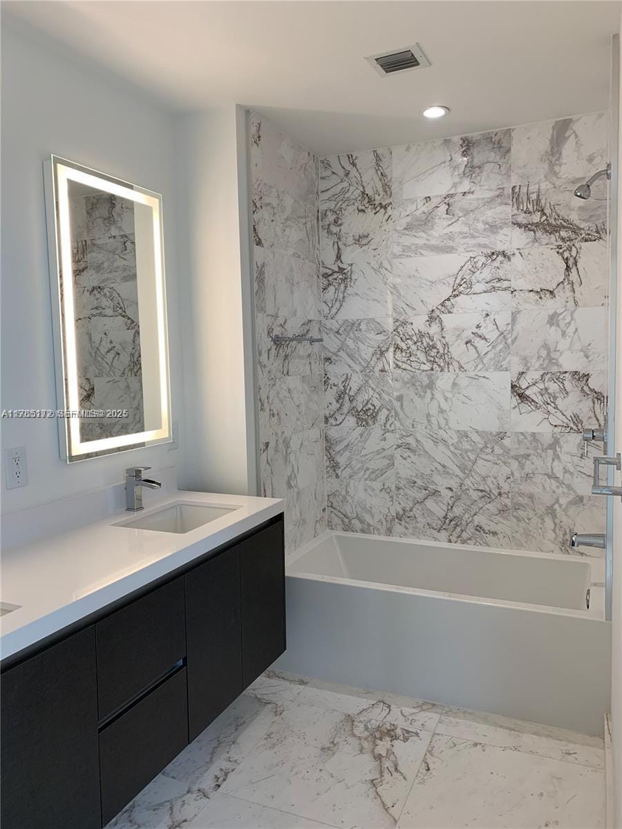 851 NE 1st Avenue 3002, Miami, FL 33132 photo 18