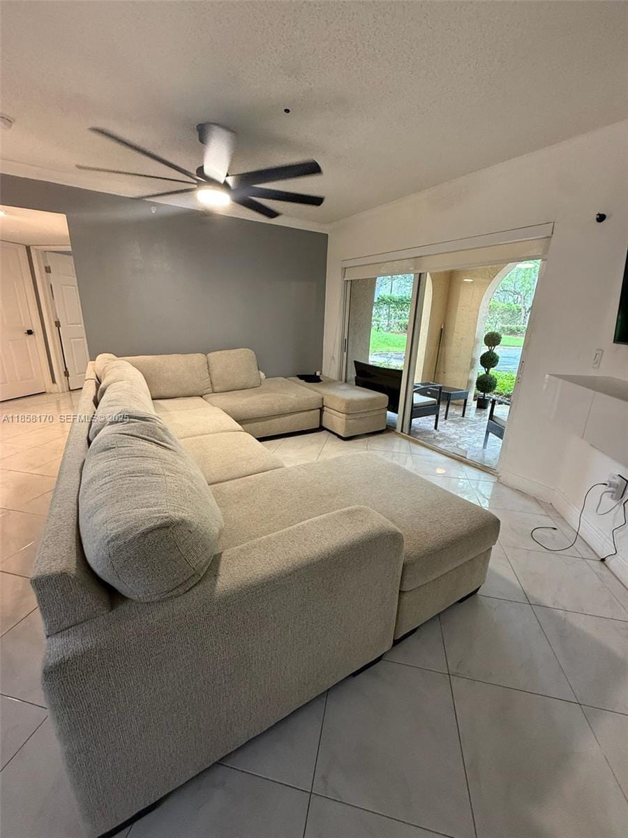 2427 Centergate Drive 107, Miramar, FL 33025 photo 2
