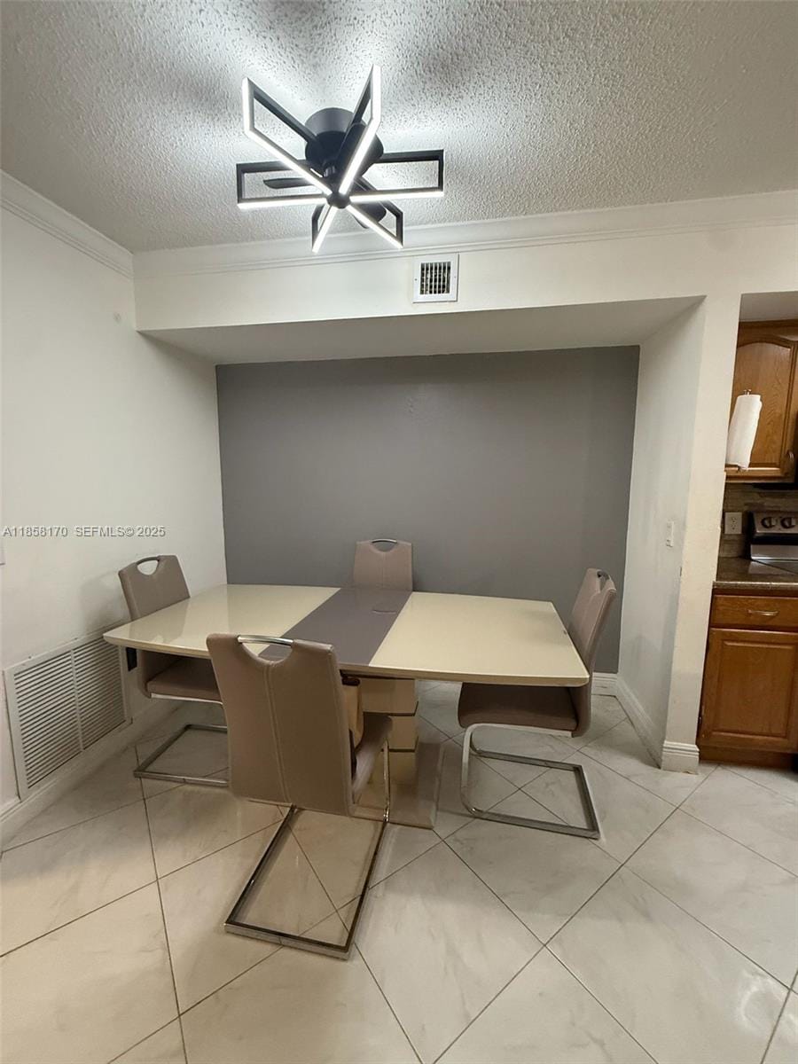2427 Centergate Drive 107, Miramar, FL 33025 photo 4