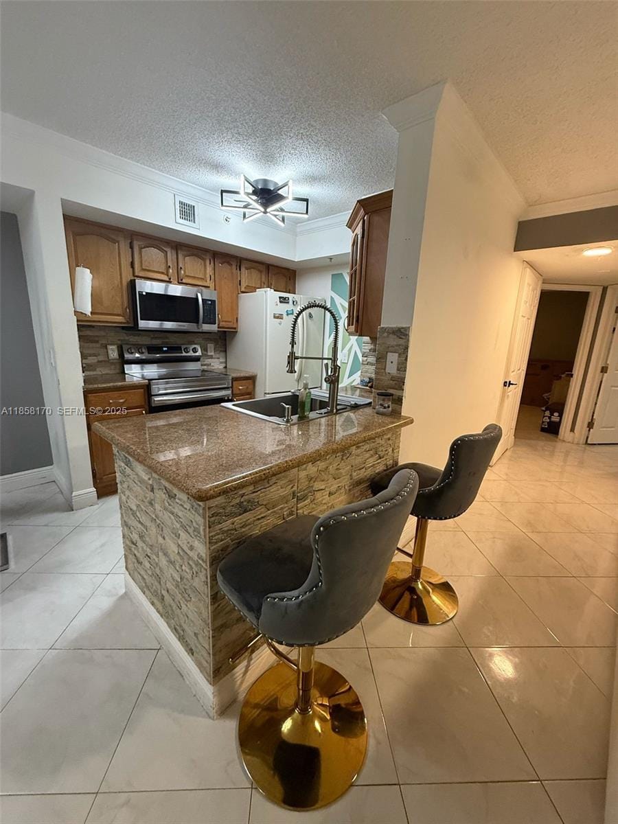2427 Centergate Drive 107, Miramar, FL 33025 photo 5