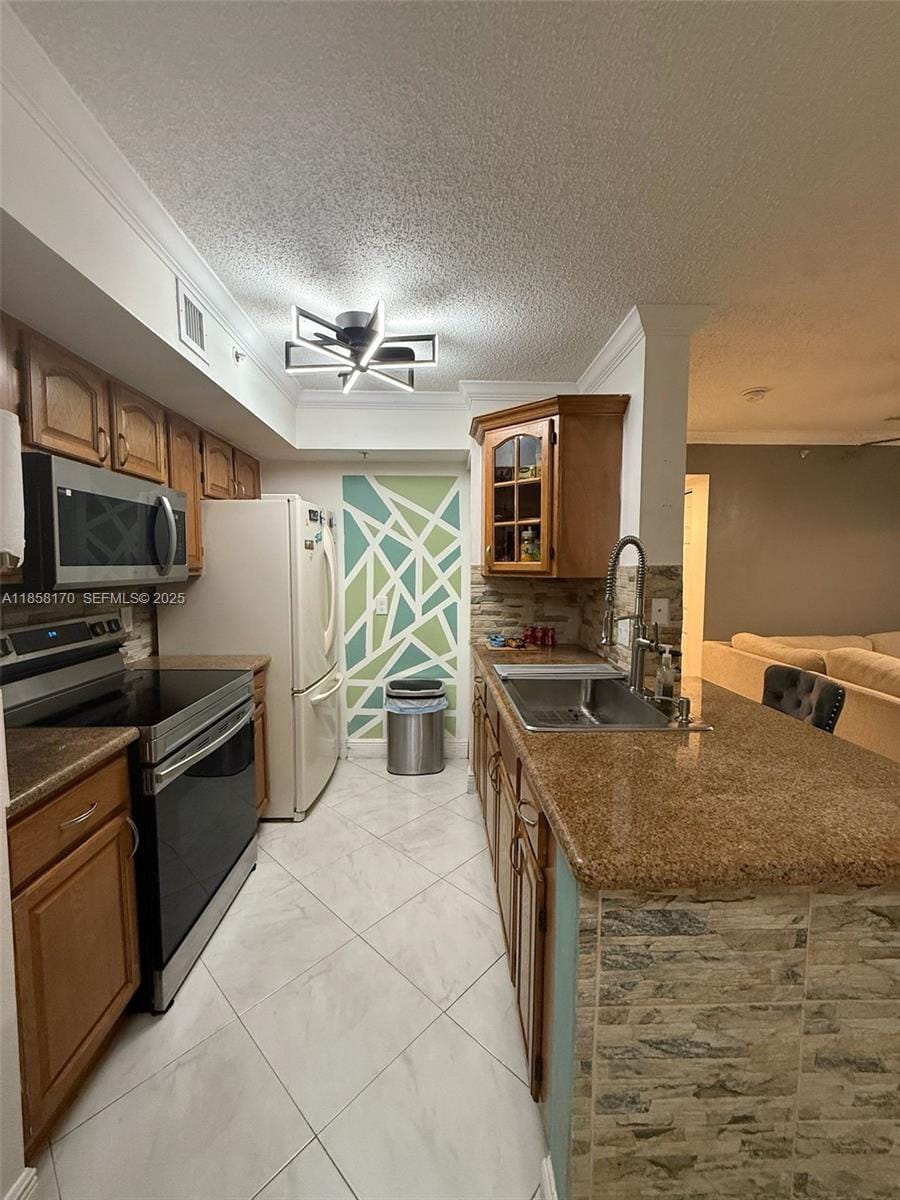 2427 Centergate Drive 107, Miramar, FL 33025 photo 7