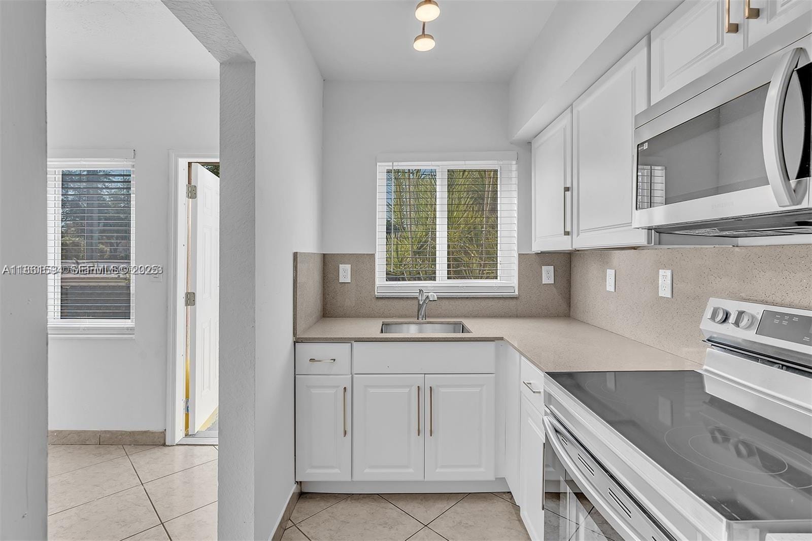 224 NW 85th St Road 224, Miami, FL 33150 photo 8