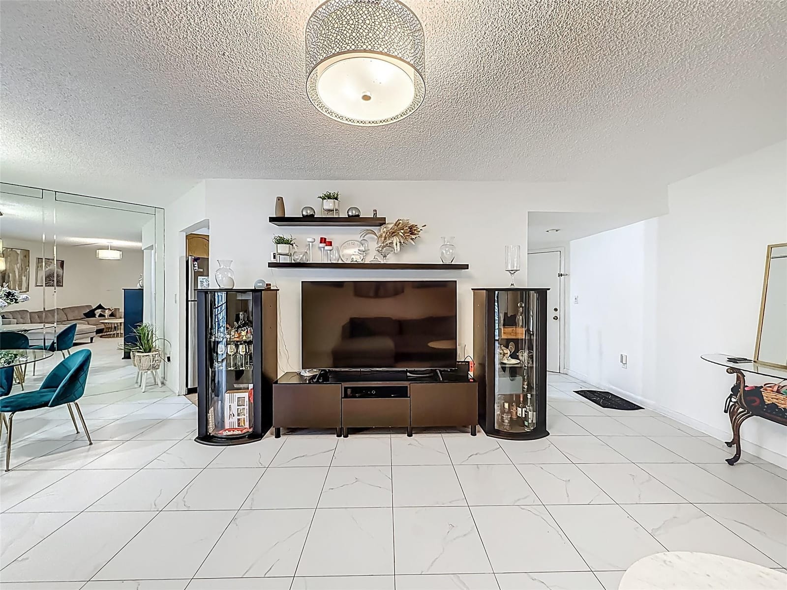 6555 W Broward Boulevard 208, Plantation, FL 33317