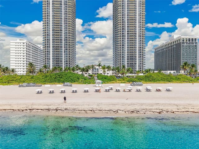 4775 Collins Avenue 1704, Miami Beach, FL 33140