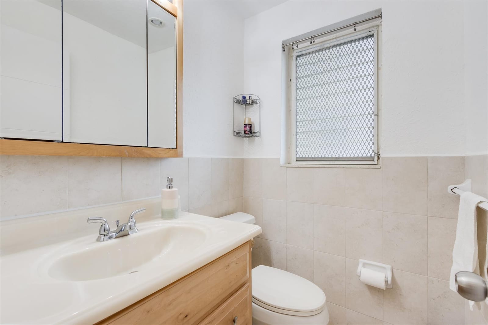 2200 Diana Drive 312, Hallandale Beach, FL 33009 photo 28