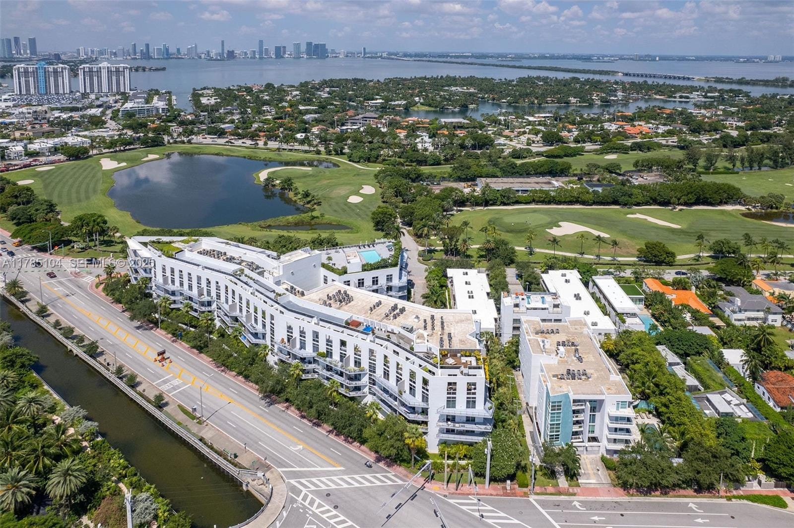 2001 Meridian Avenue 412, Miami Beach, FL 33139 photo 21
