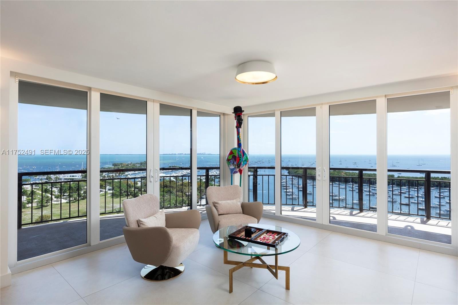 2843 S Bayshore Drive P3C&D — photo 2