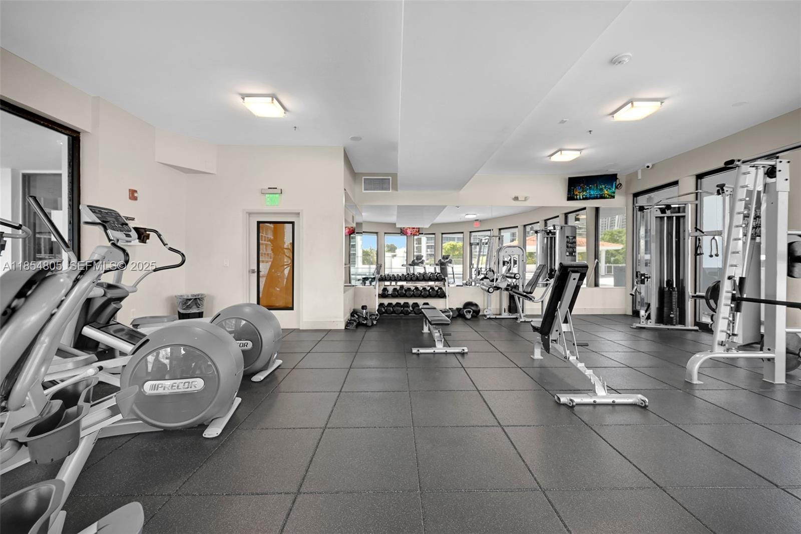 20505 E Country Club Drive 137, Aventura, FL 33180 photo 11