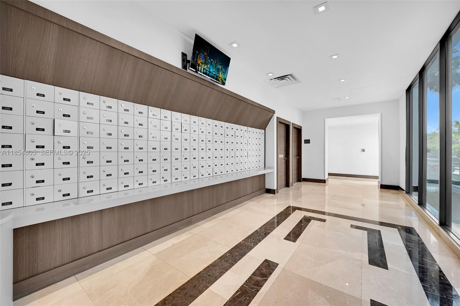20505 E Country Club Drive 137, Aventura, FL 33180 photo 15