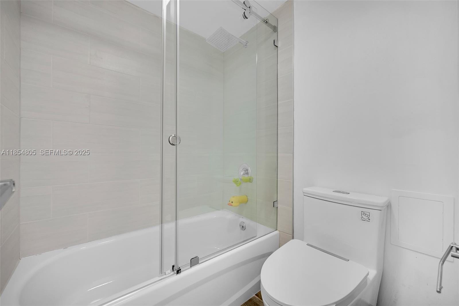 20505 E Country Club Drive 137, Aventura, FL 33180 photo 23