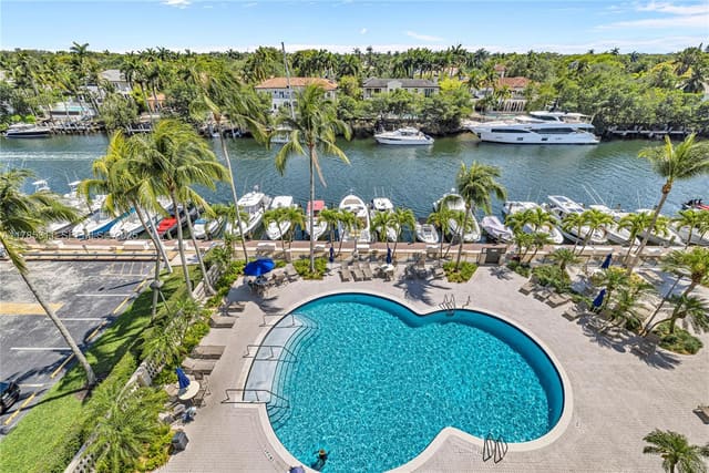 90 Edgewater Drive 624, sold in Gables Waterway Towers Co, Coral Gables, FL