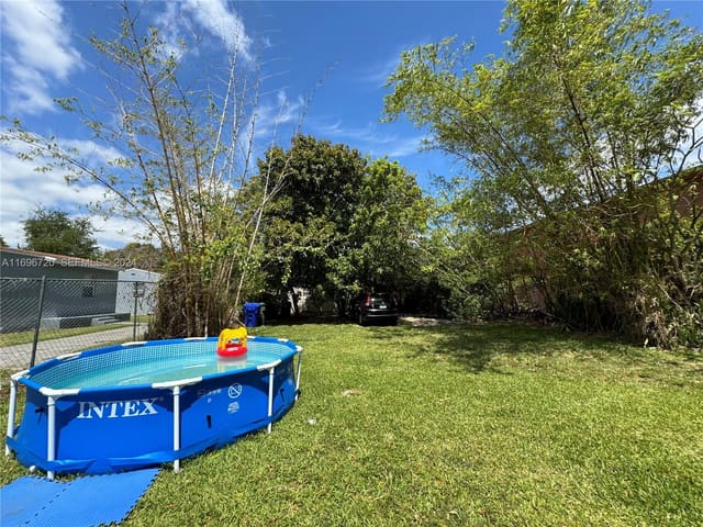 145 NE 80th Terrace, sold in Little River Gardens, Miami, FL