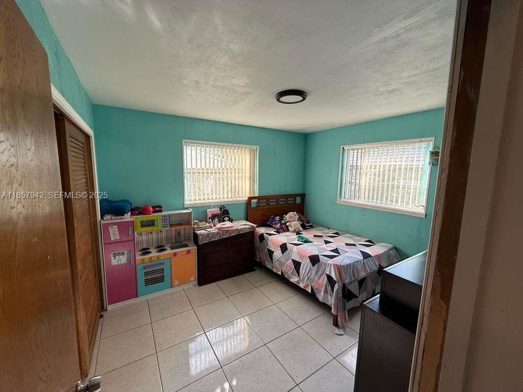 3401 NW 40th Street, Lauderdale Lakes, FL 33309 photo 21