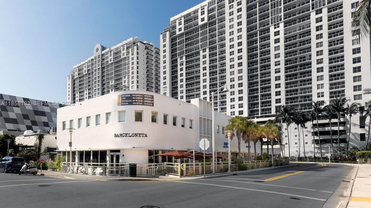 1410 20th Street 1418, Miami Beach, FL 33139 photo 16