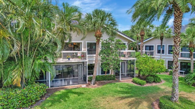 11863 Wimbledon Circle 440, sold in Tennis Lodges 1 Condo, Wellington, FL