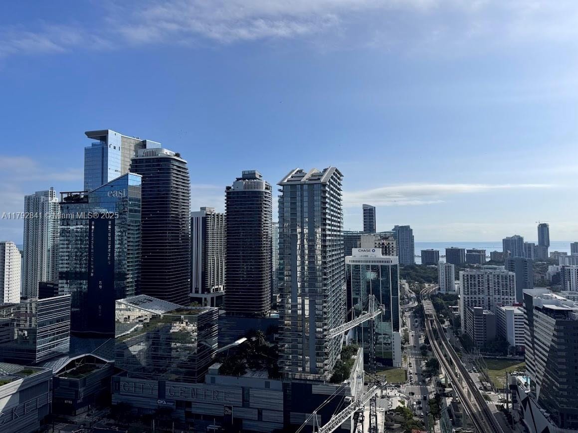 92 SW 3rd Street 3903, Miami, FL 33130 photo 16