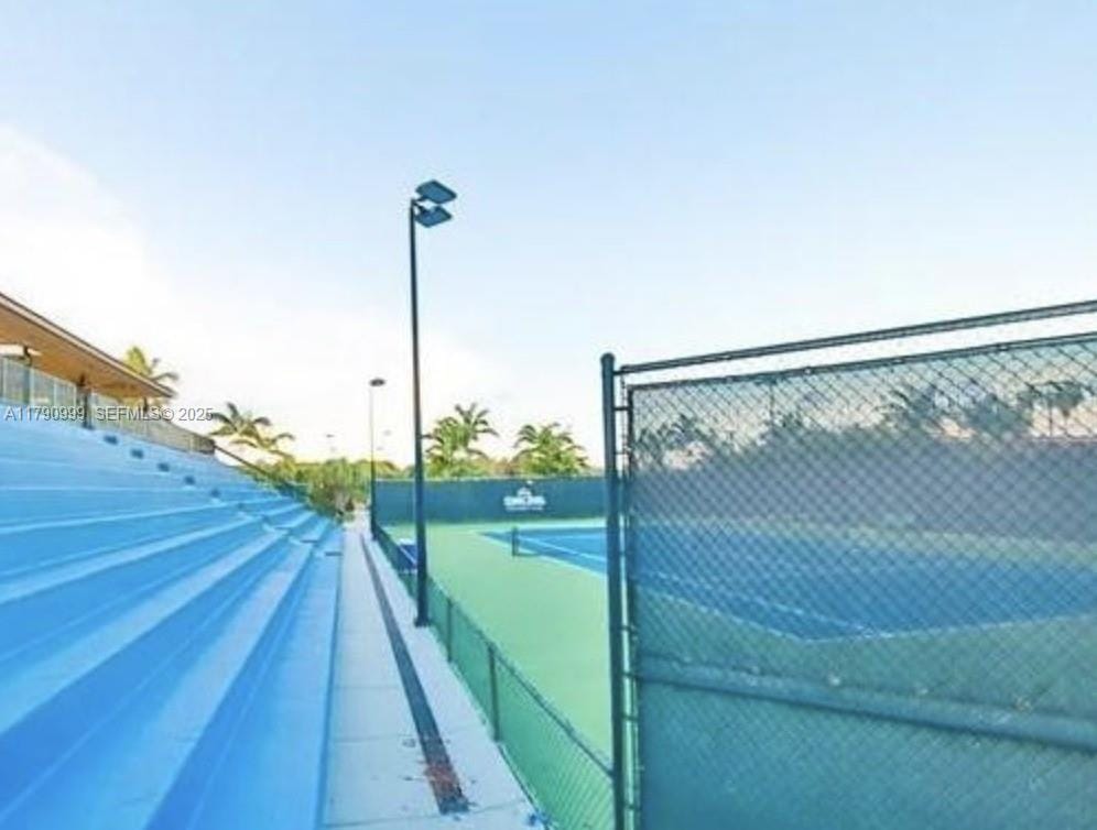 9725 NW 52nd Street 407, Doral, FL 33178 photo 21