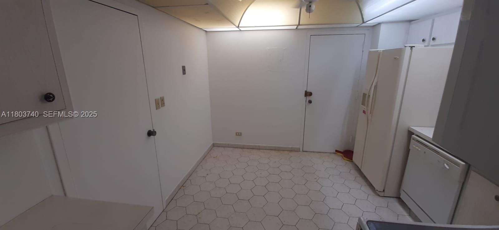 251 174th Street 1711, Sunny Isles Beach, FL 33160 photo 13