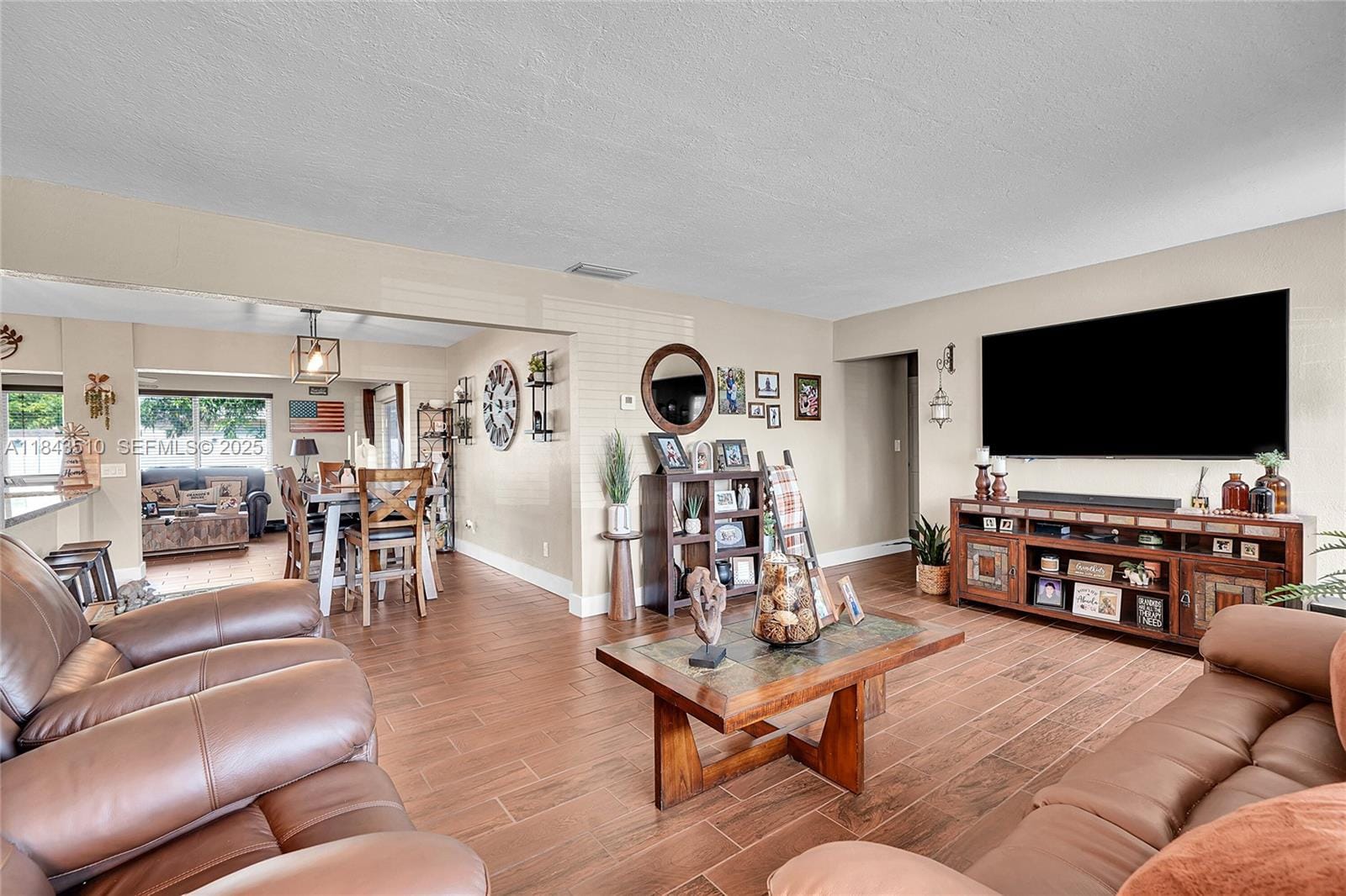 521 NW 93rd Terrace, Pembroke Pines, FL 33024 photo 9