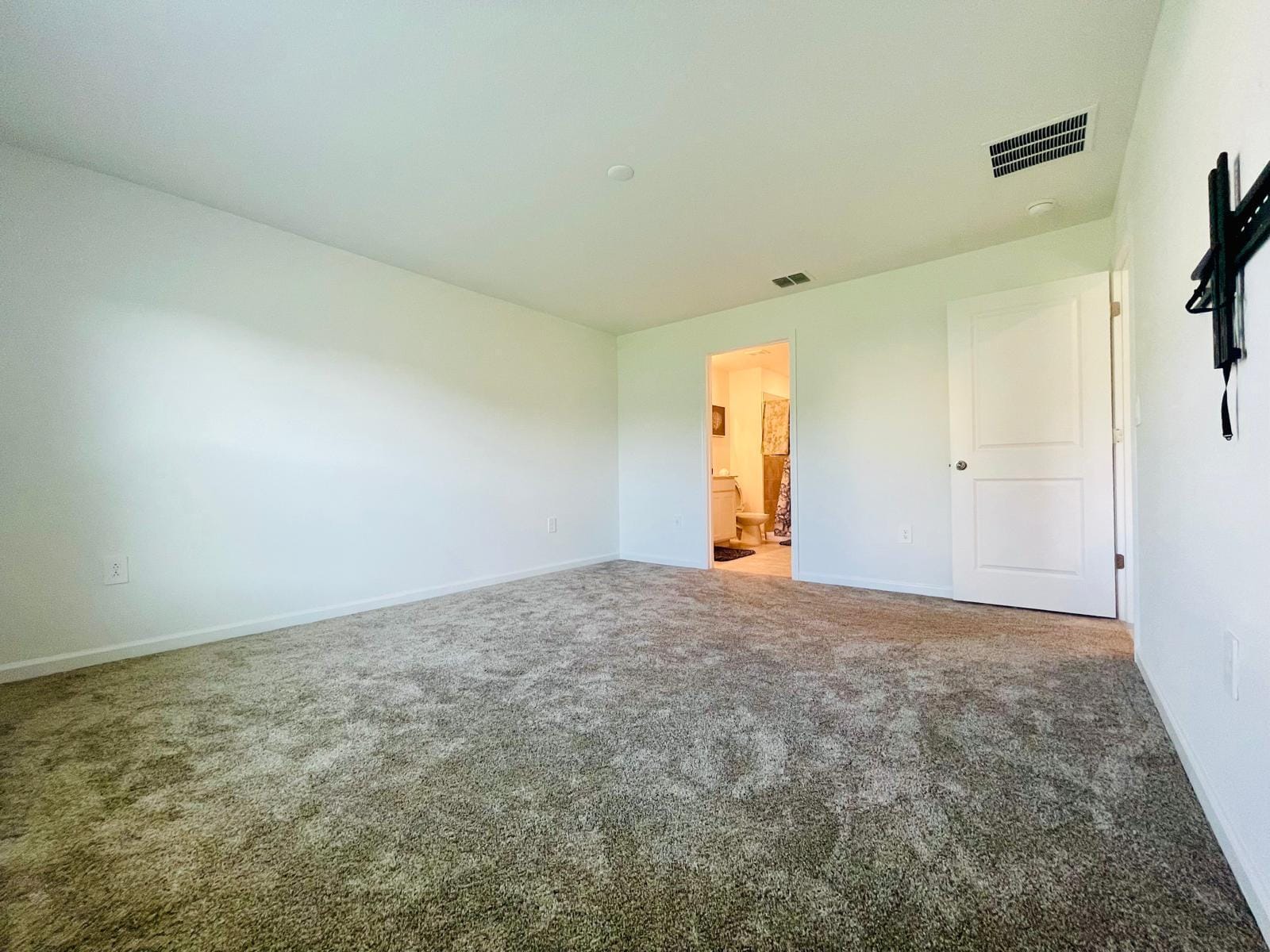 639 Daring Drive — photo 9