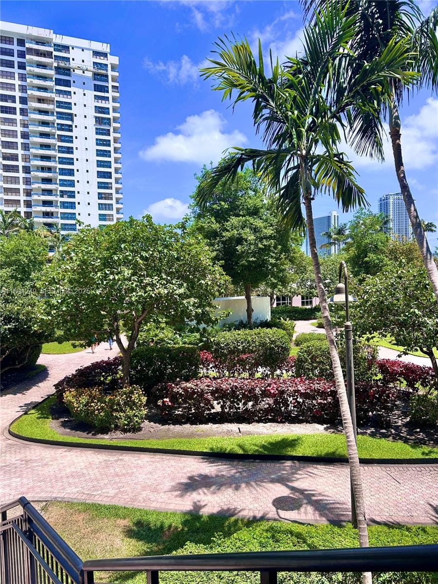 600 Three Islands Boulevard 905, Hallandale Beach, FL 33009 photo 19