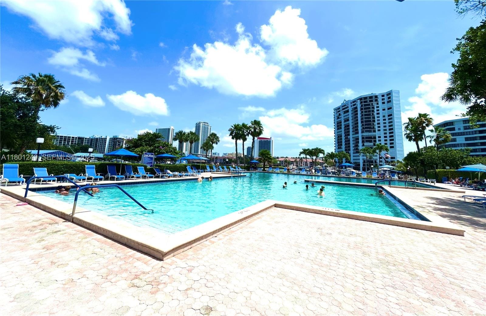600 Three Islands Boulevard 905, Hallandale Beach, FL 33009 photo 21